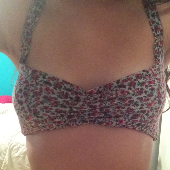 Brandy Melville floral Bralette - Picture 4 of 4