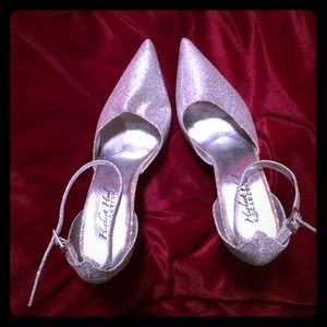 SOLID STEEL HEELS 👠👠👠👠👠👠