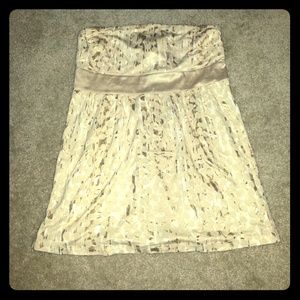 Express strapless top!