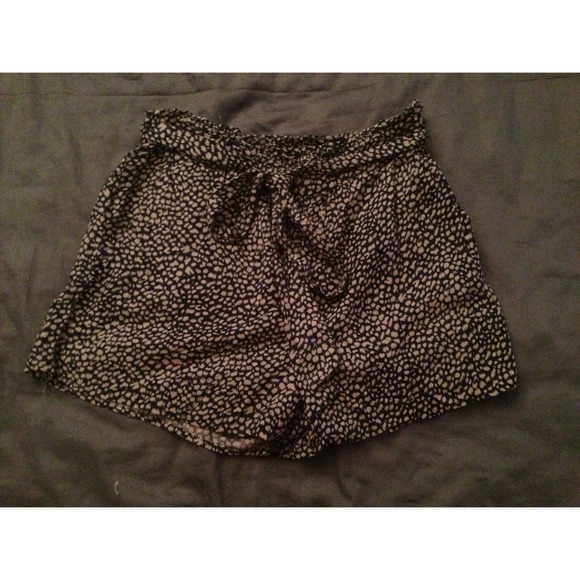 Giraffe print shorts