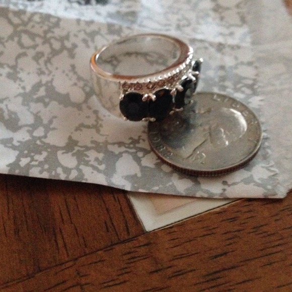SOLD‼️Topaz & sterling  Blk sapphire & white topaz - Picture 3 of 3