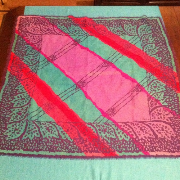 💗Vintage Bright Fringed Scarves Bundle--Two💗 - Picture 3 of 4