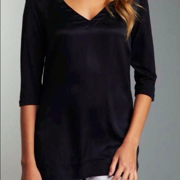 🌟PRICE DROP French Connection 3/4 sleeve silk top