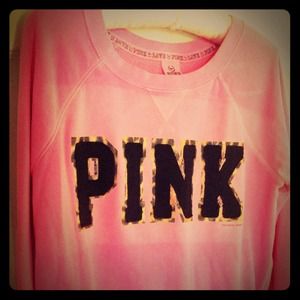 👍hold👍PINK! With leopard/black lettering