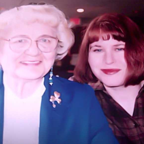 Saying hello and welcome! - Picture 3 of 4