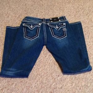 Hold for @donnacollins SOLD