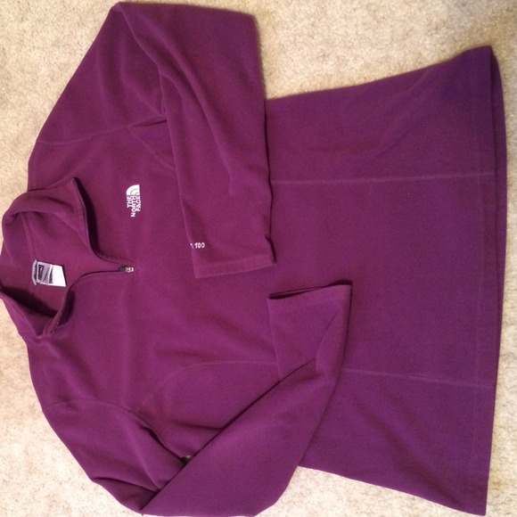 🚫🚫SOLD North Face pull over
