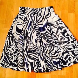 Skirt from Banana Republic. Size small.