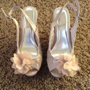 Boutique nude wedges - super cute!