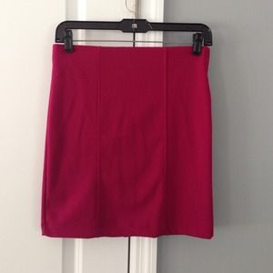 *SOLD w/ bundle* Forever 21 Stretch Skirt