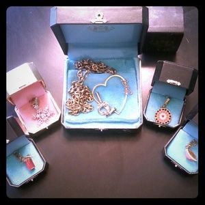 Juicy couture necklace with extra charms