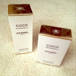 CHANEL - COCO MADEMOISELLE Spray & Body Lotion