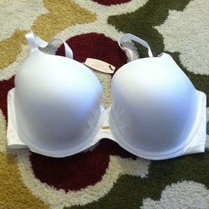 White Victorias Secret Bra, NWT