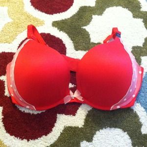 NWT Victorias Secret Red Bra