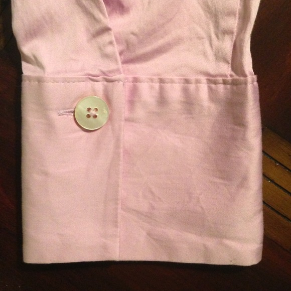 👏Sold in bundle👏 Lavender stretch button down - Picture 4 of 4
