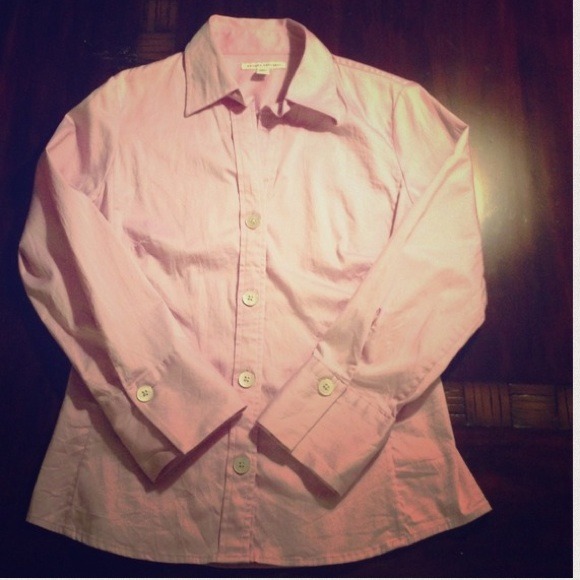👏Sold in bundle👏 Lavender stretch button down - Picture 2 of 4