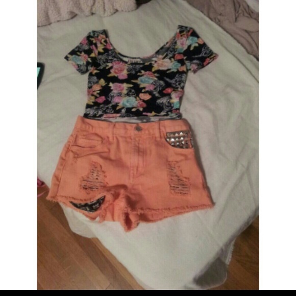 Pink studded Highwaisted Shorts