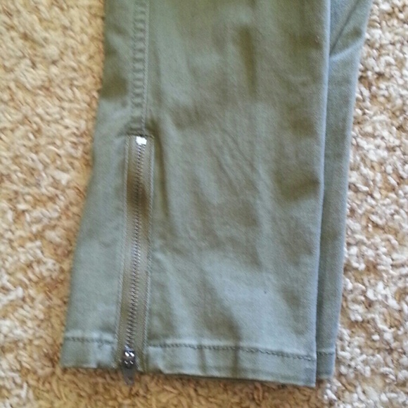 Pants - Picture 3 of 3