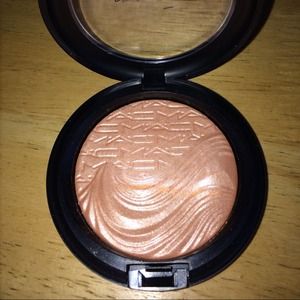 🚫 SOLD 🚫 Mac Fairly precious