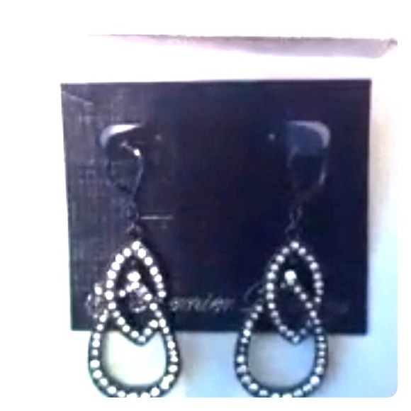 Gorgeous earrings!