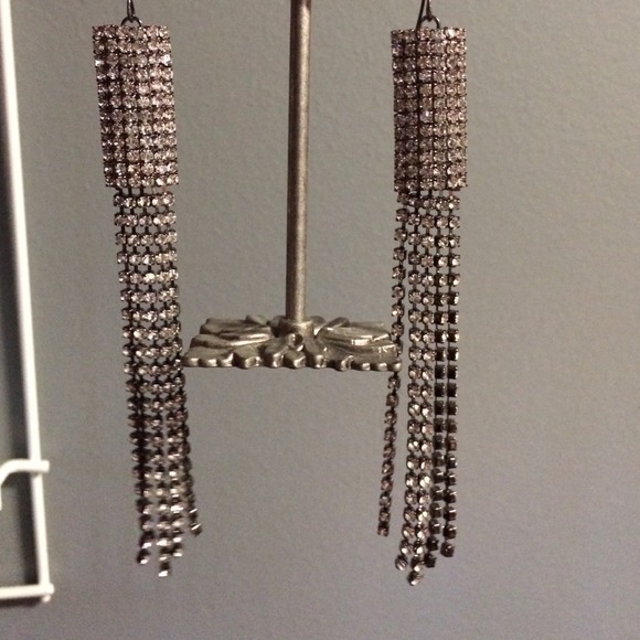 Elegant and classy earrings