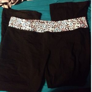 Yoga pants with teal cheetah print SOLD