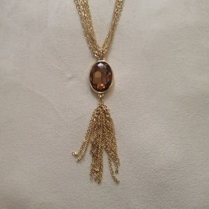 🚫BUNDLED & SOLD Gold Pendant Necklace