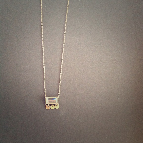 ✨✨SOLD✨✨Lia sophia necklace