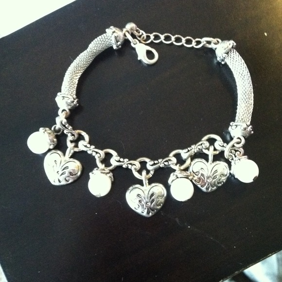 Charm bracelet