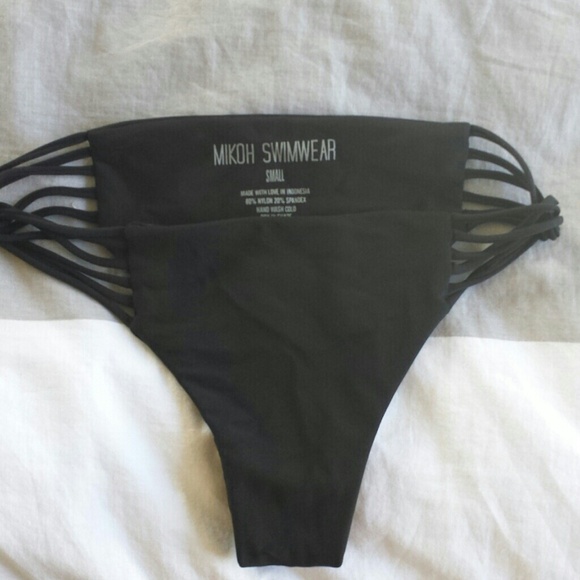 Sold!! Mikoh Swimwear Lanai Bottom S - Picture 1 of 3