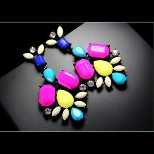 Neon color earring