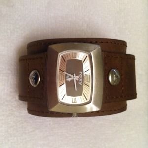 Roxy watch