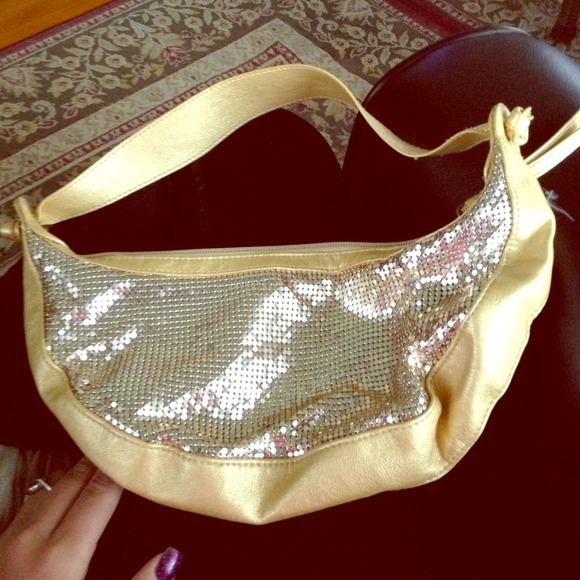 Gold sequins purse!