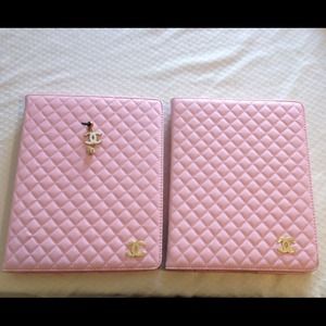 2 Pink quilted iPad 1-4 case