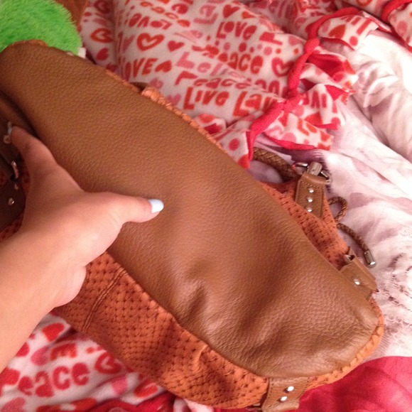 ❌❌SOLD❌❌ Bebe Brown Purse - Picture 4 of 4