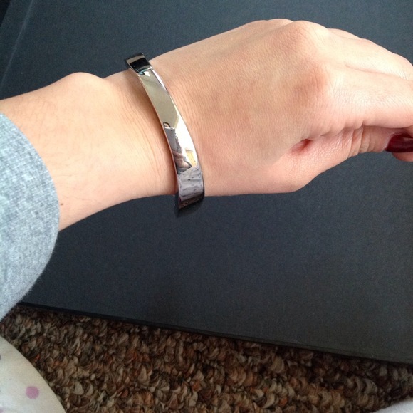 ✨SOLD!!✨Lia sophia bracelet✨SOLD!!✨