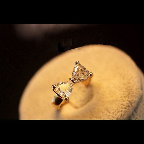 Bow diamond gold ring - Picture 2 of 4