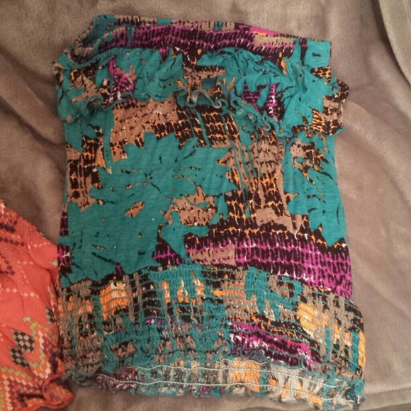 Two strapless tops - Picture 2 of 2