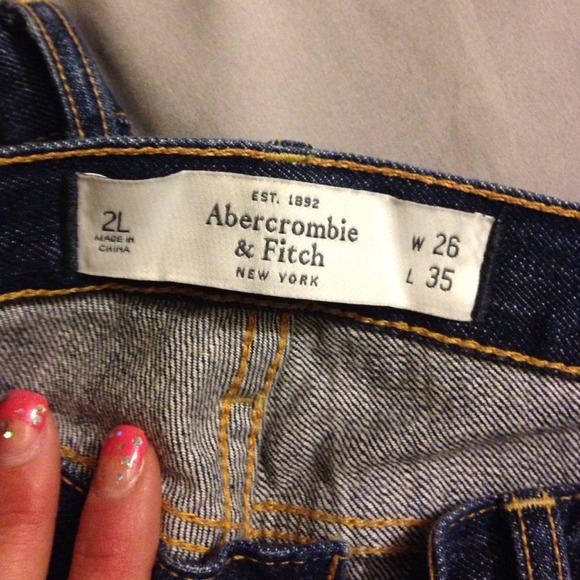 ‼️sold on Vinted ‼️❤️Abercrombie & Fitch jeans 🎉 - Picture 2 of 4