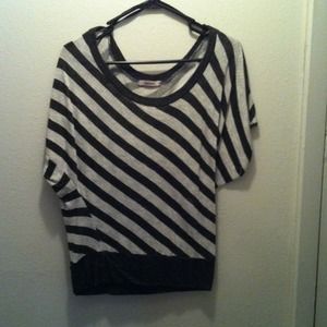 Striped loose fitting shirt