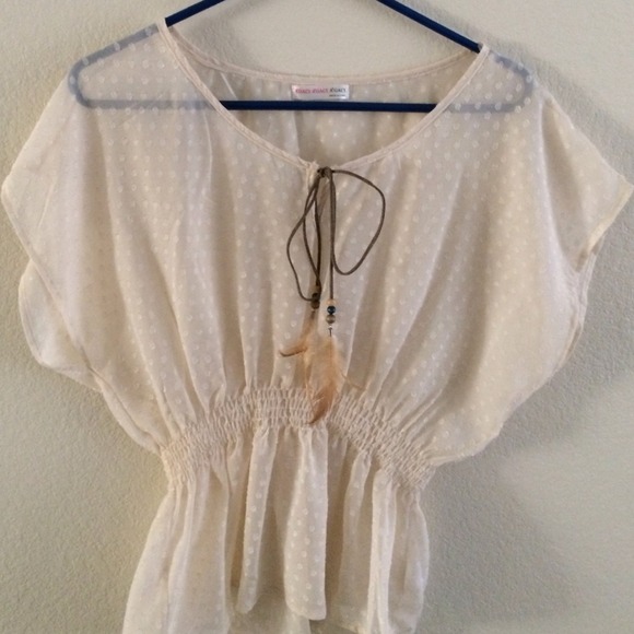 SOLD!!!!!!!   Super cute sheer top - Picture 1 of 2