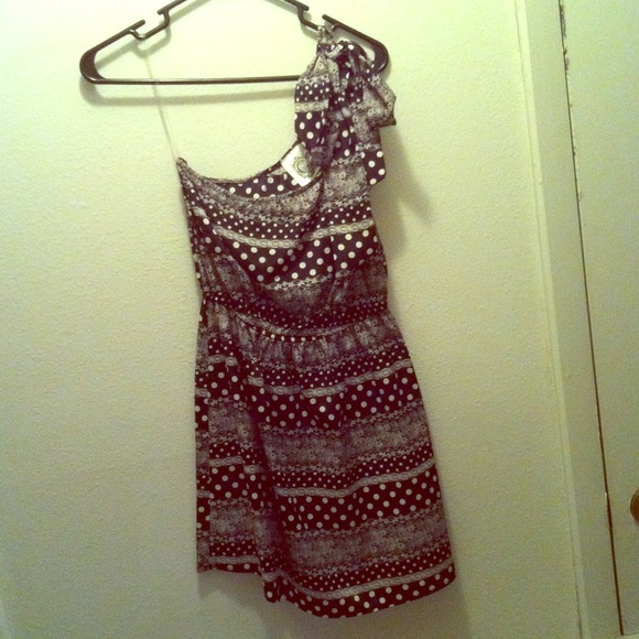 Black and white one shouldered dress