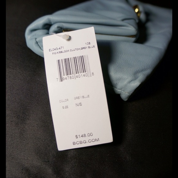 Leather BCBG buttery soft Clutch - Picture 3 of 4