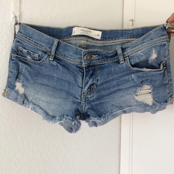🚫BUNDLED🚫💕💕 Gilly Hicks shorts