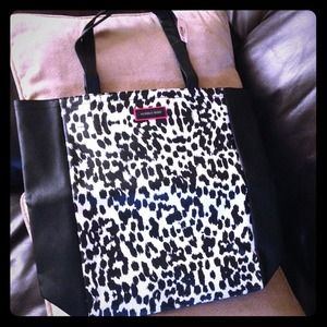 👜🎀Victoria's Secret black/white tote