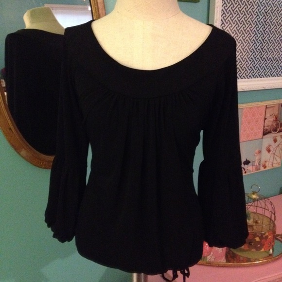 SOLD!!! Black top