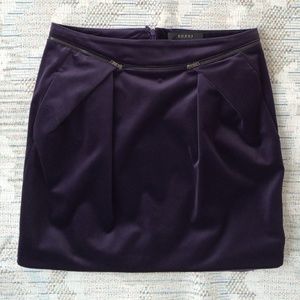 Gucci purple velvet zippered Skirt. Sz 8.