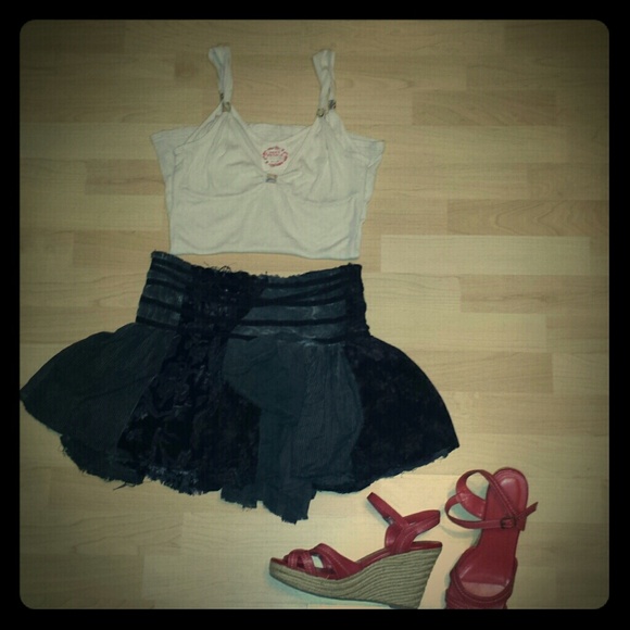 Outfit (sold together or seperate)