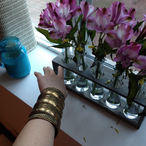 Chunky sun cuff - Picture 2 of 2