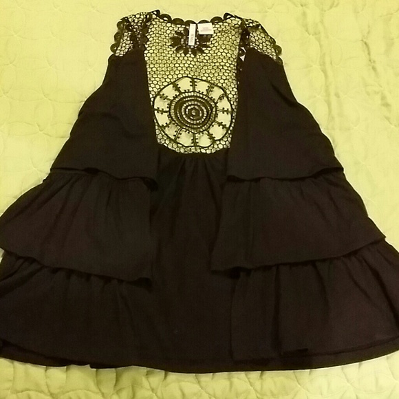 Vest - Picture 1 of 2
